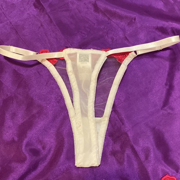 Sexy Lingerie Bra,Thong & Garter SZ L - Picture 7 of 14